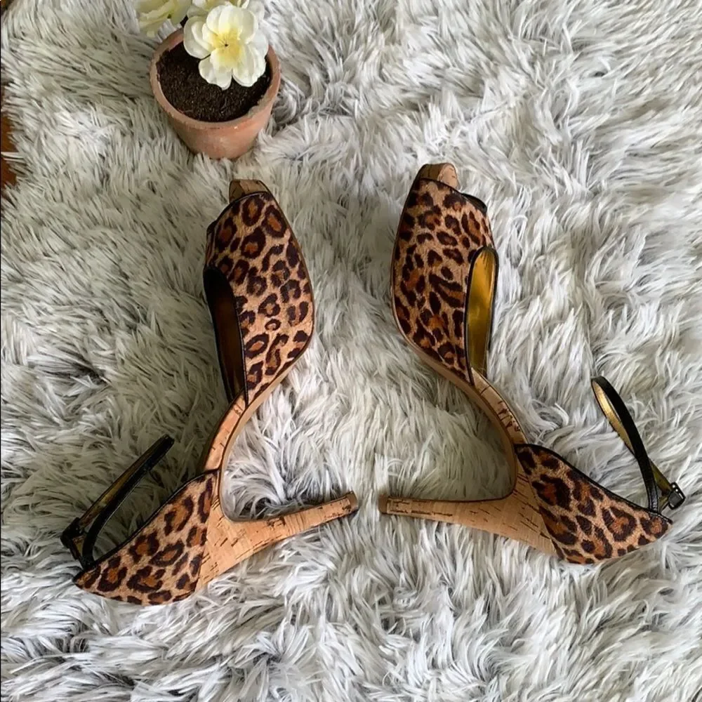 GUESS Hayle 2 Multicolor Leopard Print Fabric Peep Toe Cork Sandal High Heels 8